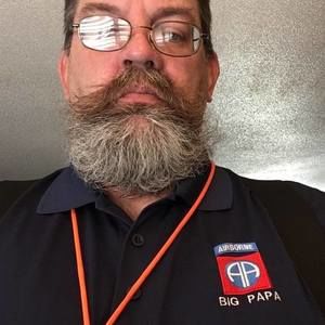 Meet your Posher, Mark